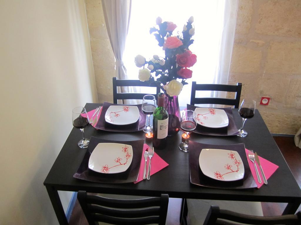 Appartements Bordeaux Saint Michel Zimmer foto